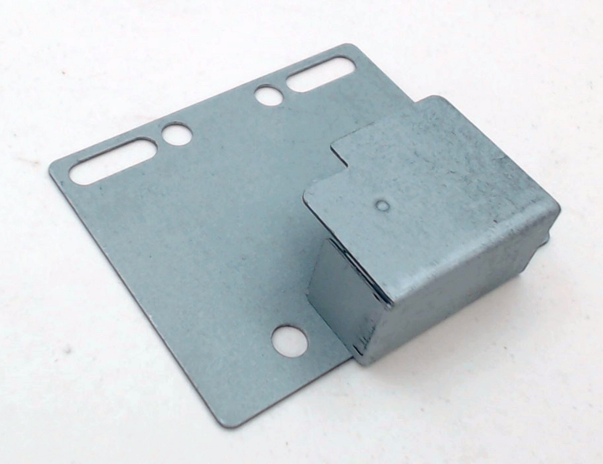 04900 Ceramic Gas Grill Ignitor Collector Box for Thermos