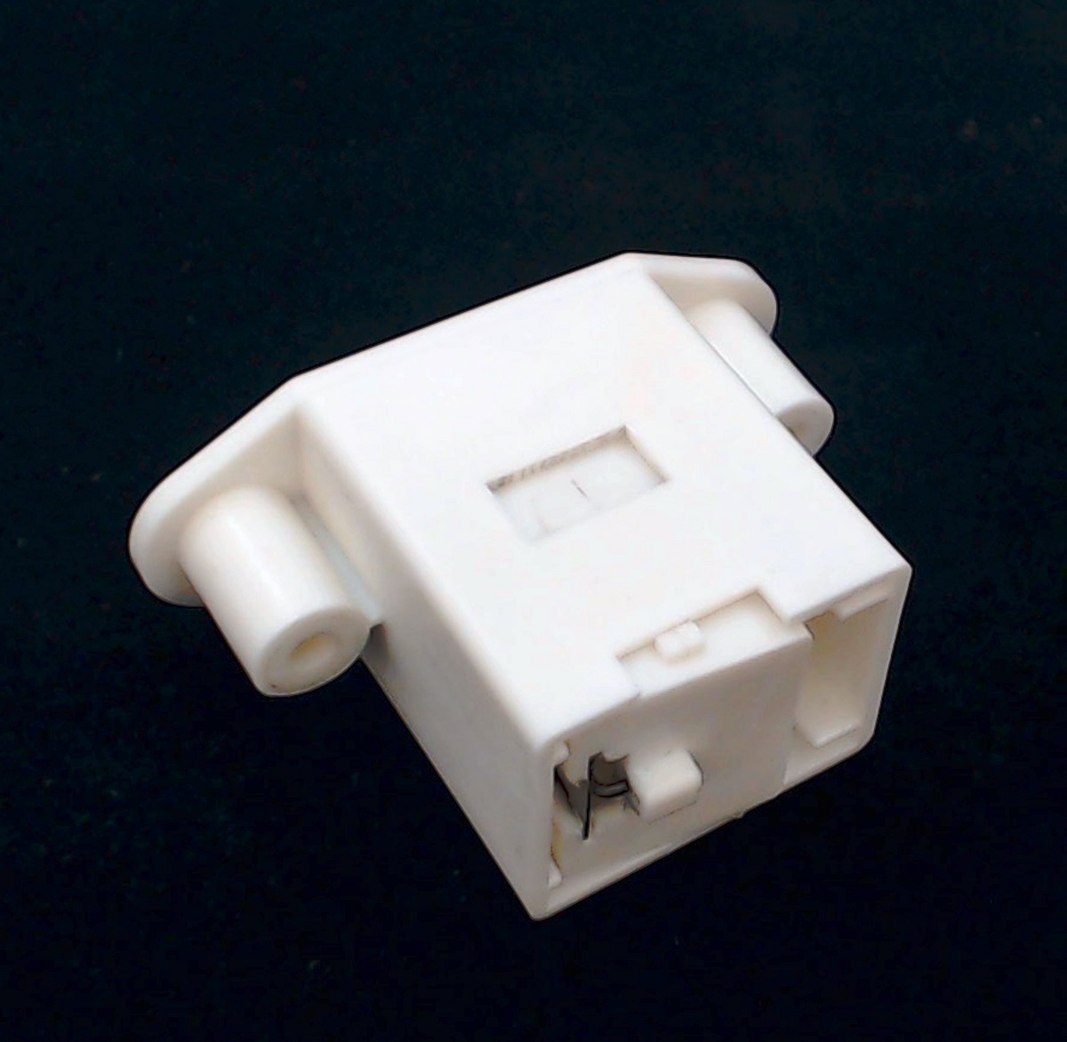 137006200 Clothes Washer Door Latch for Frigidaire