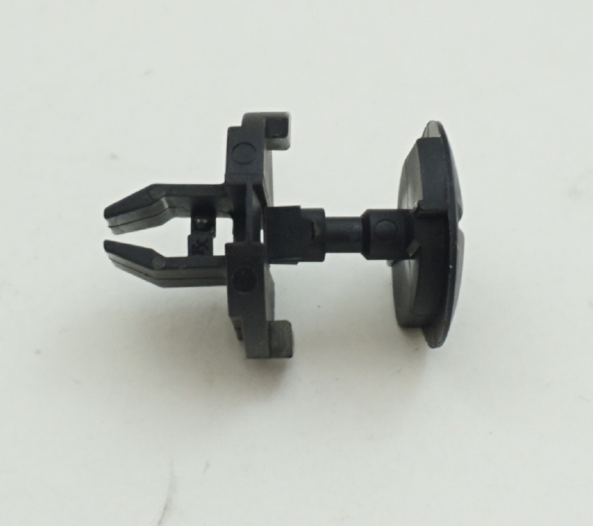 WPW10503548 Dishwasher Access Panel Retainer Clip