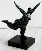 Huge Abstract Modern Sculpture figurine Size: 9''x6''x12''