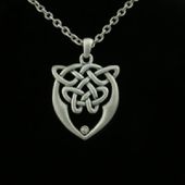 J061 Celtic Heart Necklace All Jewelry Packages with Custom Back Card & OPP Bag Lead Free Alloy