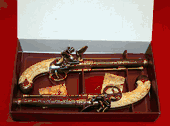 Set of 2 Spanish Collectible Brass Wood Old Fashion Pirate Replica Guns in Box
