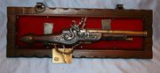 Spanish Collectible Brass Wood Old Fashion Pirate Replica Gun with Stand