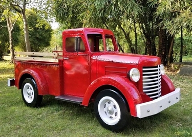 Large Charleston Red Truck with LED Lights - Click to enlarge