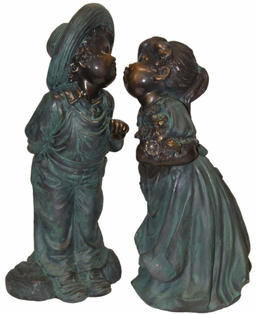 Children Kissing Garden Statue - Click to enlarge