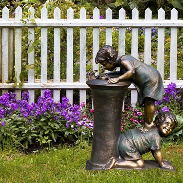 Clever Children Drinking Water Fountain w/LED Lights - Click to enlarge
