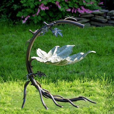 Galvanized Maple Leaf Birdbath - Click to enlarge