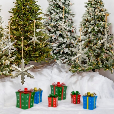 Hanging Galvanized Stars (Set of 6) - Click to enlarge