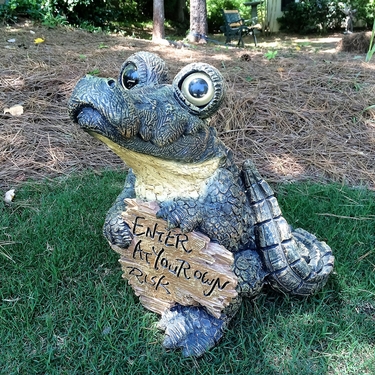 Alligator Statue w/Sign: Enter at your own Risk - Click to enlarge