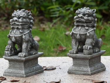 Grey Foo Dog Male & Female Statues (Set of 2) - Click to enlarge