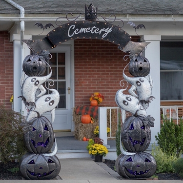 Halloween Cemetery Iron Arch - Click to enlarge