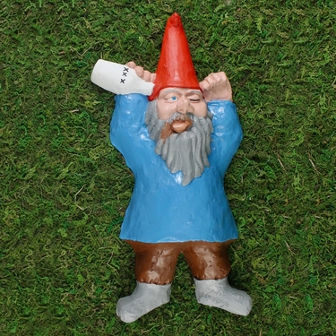 Hooligan Gnome: Wasted Winston - Click to enlarge