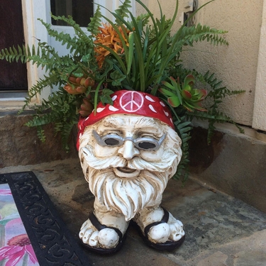 Jerry Face Planter - Antique Finish - Click to enlarge