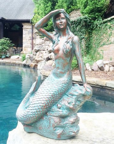 Large Classic Mermaid - Bronze Patina - Click to enlarge