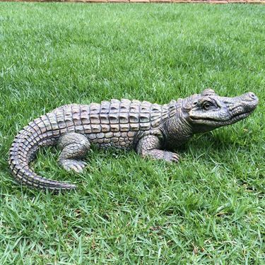 Large Garden Alligator Statue - Click to enlarge