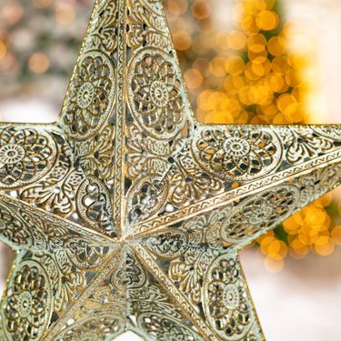 Large Hanging 3D Decorative Metal Stars - Antique Gold (Set of 5