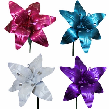 Large Metal Lilies (Set of 4) - Click to enlarge