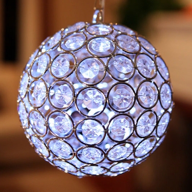 Medium Glam Ball LED - White - Click to enlarge