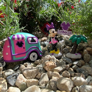 Miniature Minnie Garden Set (4pc) - Click to enlarge