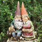 Romantic Gnome Couple