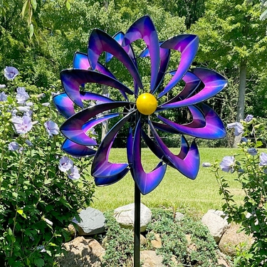Royal Festival Wind Spinner - Click to enlarge