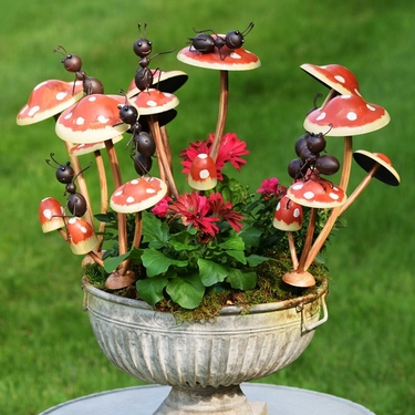 Silly Ants Garden Stakes (Set of 6) - Click to enlarge