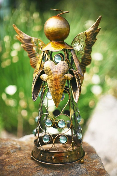 Small Filigree Angel Statue - Gold - Click to enlarge