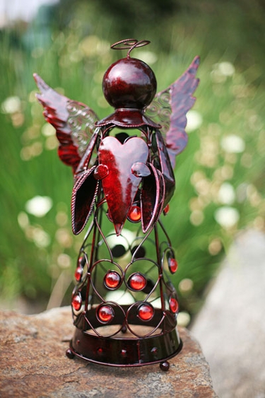 Small Filigree Angel Statue - Red - Click to enlarge