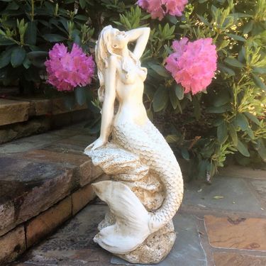 Small Sexy Mermaid - Antique White - Click to enlarge
