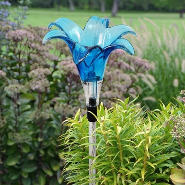 Solar Blue Lily Stake - Click to enlarge