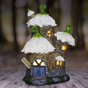 Solar Daisy Fairy House - Click to enlarge
