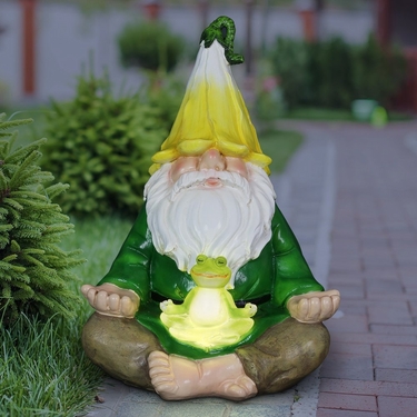 Solar Meditating Gnome w/Frog - Click to enlarge