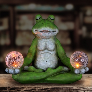 Solar Meditating Yoga Frog - Click to enlarge