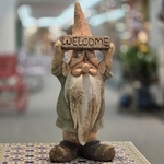 Vintage Gnome w/Welcome Sign Vintage Gnome w/Welcome Sign