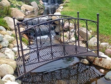 Winslow Garden Bridge - Click to enlarge