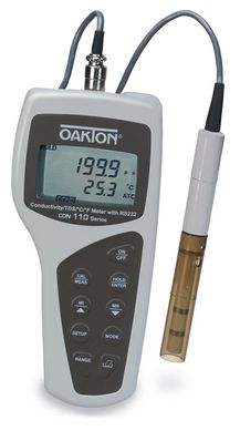 Oakton CON 110 Portable Conductivity/TDS Meter with Kit - WD-35607-85 Oakton CON 110 Portable Conductivity/TDS Meter with Kit - WD-35607-85