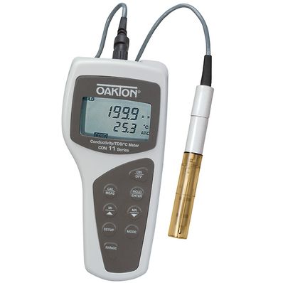Oakton CON 11 Portable Conductivity / TDS Standard Meter with Probe, with NIST Traceable Certificate of Calibration - WD-35607-41 Oakton CON 11 Portable Conductivity / TDS Standard Meter with Probe, with NIST Traceable Certificate of Calibration - WD-35607-41