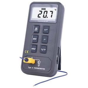 Digi-Sense Traceable Thermocouple Thermometer with Data Output and Calibration - 37803-91 Digi-Sense Traceable Thermocouple Thermometer with Data Output and Calibration - 37803-91