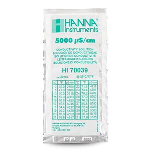 Hanna 5000 S/cm EC Solution with Certificate, (25) 20 mL Sachets - HI70039C