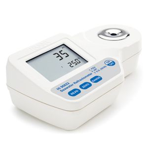 Hanna Digital Refractometer for Natural or Artificial Seawater Analysis - HI96822