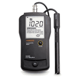Hanna EC Portable Meter 1 S/cm resolution - HI86303