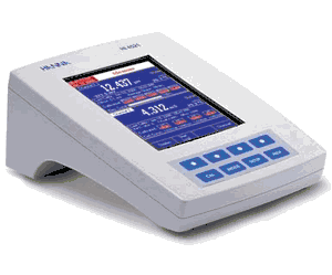 Hanna Research Grade Meter with Calibration Check™ and USP with pH/ORP and EC/TDS/Resistivity/Salinity and Temperature - HI4521-01