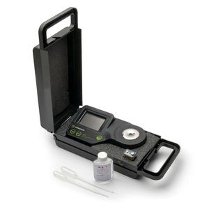 Milwaukee Digital Refractometer For Wine &  Grape Juice / Must Measurments - MA882BOX