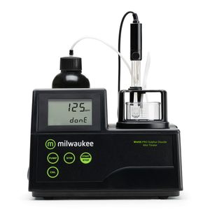 Milwaukee Mi455 Mini-titrator for the determination of FREE & TOTAL SULPHUR DIOXIDE in wine analysis Milwaukee Mi455 Mini-titrator for the determination of FREE & TOTAL SULPHUR DIOXIDE in wine analysis