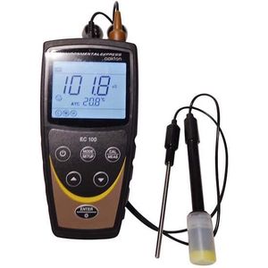 Oakton EC 100 Portable Conductivity Meter with EC/ATC Probe - WD-35604-10