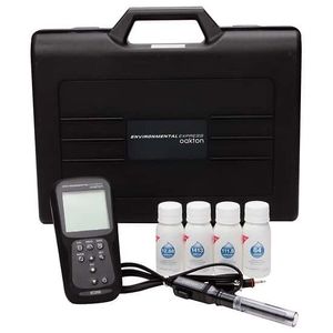 Oakton EC250 Waterproof Conductivity, TDS, Resistivity, and Salinity Handheld Meter Kit - WD-35660-14