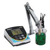 pH/CON 700 Benchtop Meters