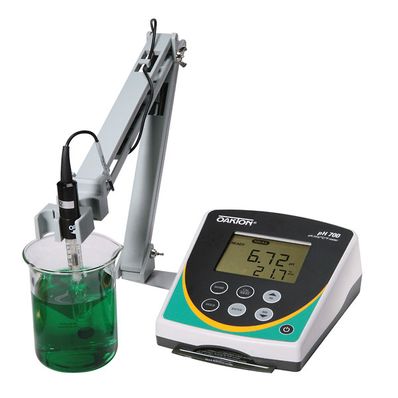 Oakton pH 700 Benchtop Meter Only, 110/220 VAC, 50/60 Hz - WD-35419-00