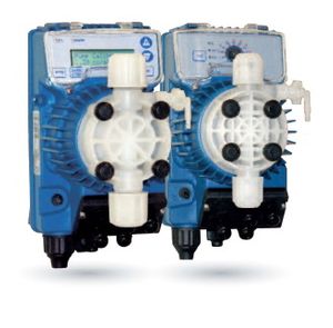 Quantrol Seko Tekna Series Solenoid Driven Metering Pump, AKL Series PVDF/FPM, 5 GPD @ 232PSI - AKL500NHH0U00U