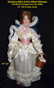 Danbury Mint Artist Albert Marque CATW4572 Vintage from the 1990s 19" Tall incudes stand Danbury Mint Artist Albert Marque CATW4572 Vintage from the 1990s 19" Tall incudes stand
